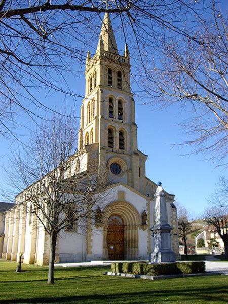 Hostellerie Des Cedres Villeneuve-de-Rivière Екстериор снимка